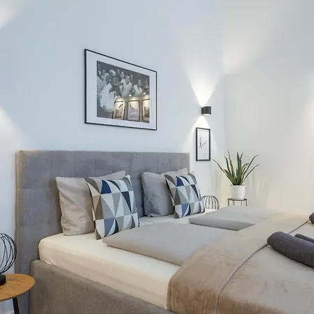 Holidays Operart Budapest